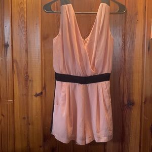 Forever 21 romper w/ pockets!